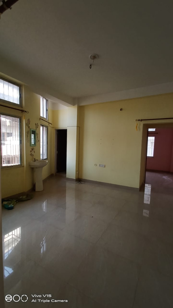 Unfurnished 2bhk in Sadhani Path, Rukmini Gaon, Guwahati, Assam, India for Rent